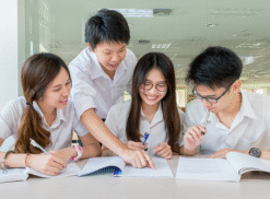 Khoá học IELTS/VSTEP Cao cấp